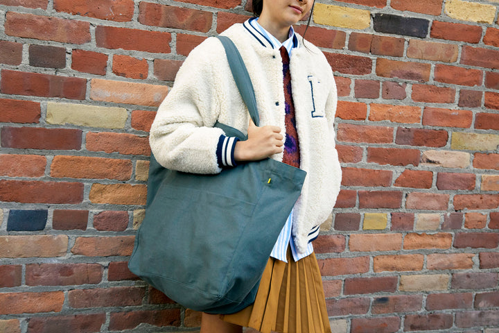 Fluf Box Tote