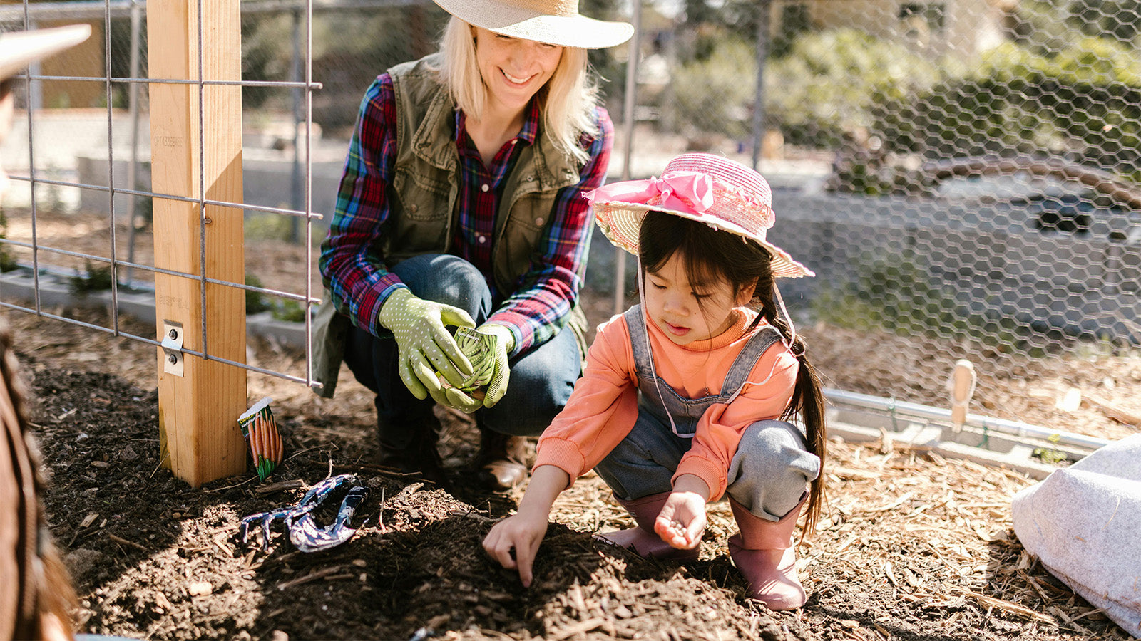 How to raise mini green thumbs